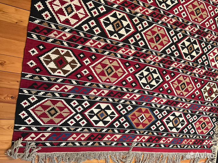 Ковер килим