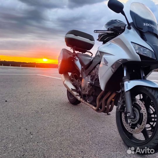 Honda cbf 1000
