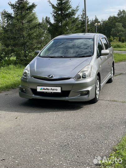 Toyota Wish 1.8 AT, 2007, 214 436 км