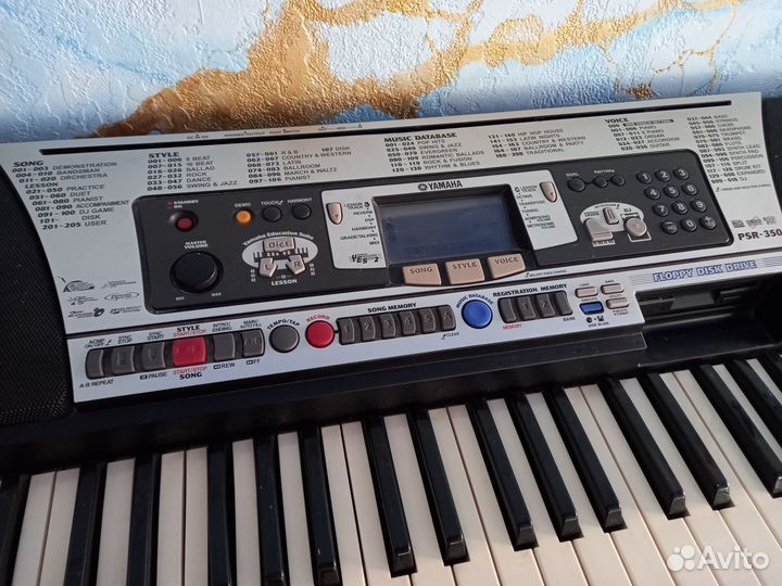 Синтезатор Yamaha PSR 350