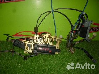 Замок двери toyota AZR60G,AZR65G,AZR60G, AZR65G no