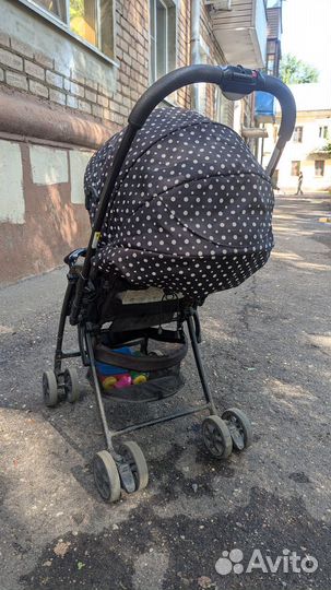 Коляска прогулочная Aprica Karoon