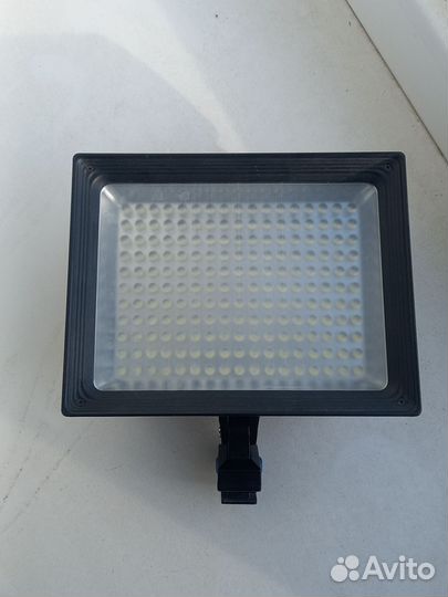 Фонарь накамерный