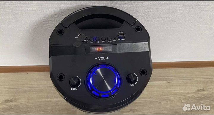 Мощная портативная колонка 60см арт.305