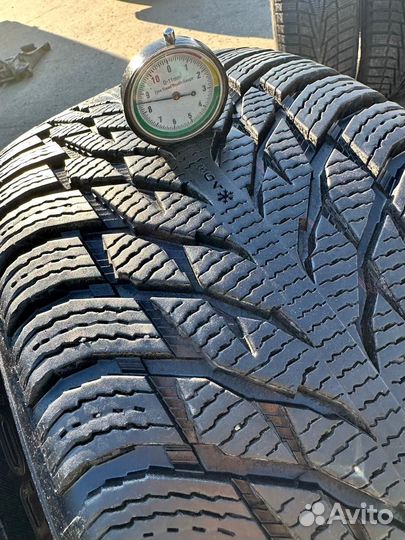 Nokian Tyres Hakkapeliitta R3 SUV 255/55 R18