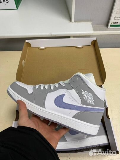 Высокие Air Jordan 1 Mid type Dior