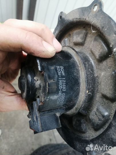 Моторчик печки Mazda 626 ge