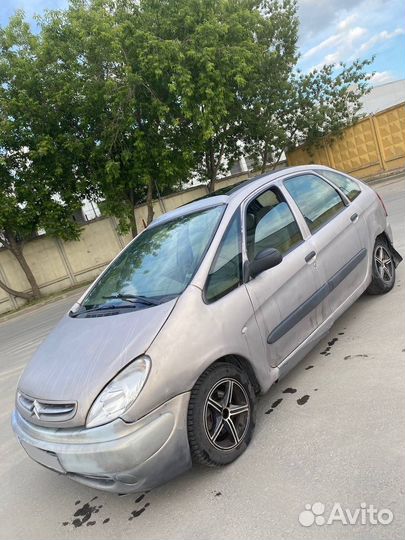 Citroen Xsara Picasso 1.8 МТ, 2001, 199 999 км
