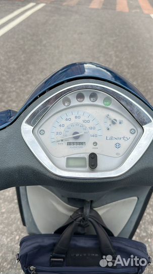 Ретро скутер из италии