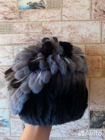 Шапка зимняя меховая женская