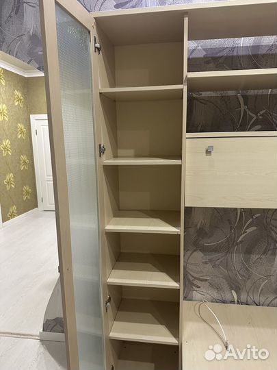 Стенка в гостиную