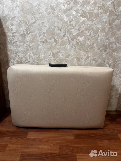 Кушетка для наращивания ресниц
