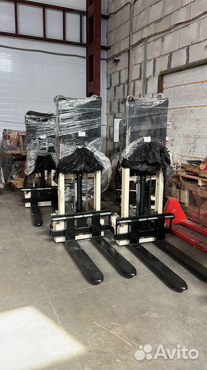 Гидравлический ручной штабелер