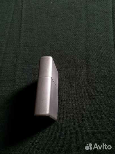 Zippo solid titanium