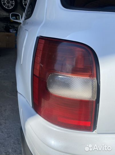 Задние фонари Стопы ниссан марч к11