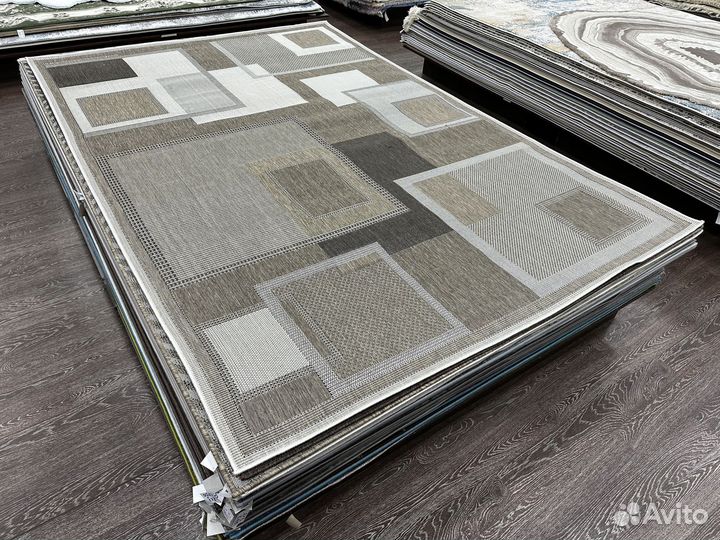 Циновка 2 х 2,9 новая