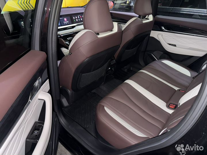 Geely Monjaro 2.0 AT, 2023, 9 900 км