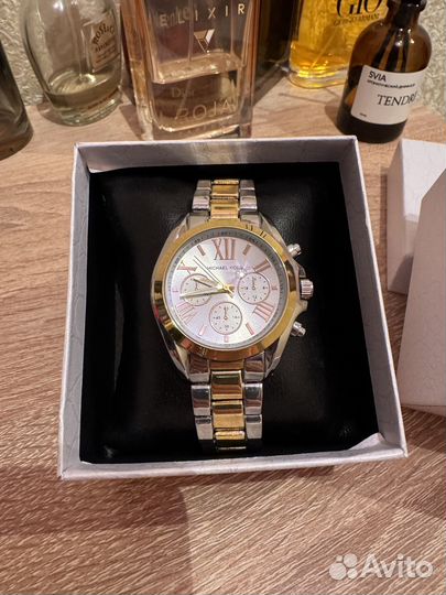 Часы наручные женские guess