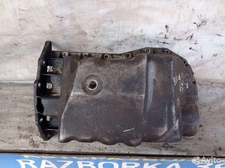 Renault Laguna 1 масляный поддон двигателя 1.8
