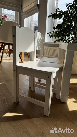 Стул и стол детский IKEA