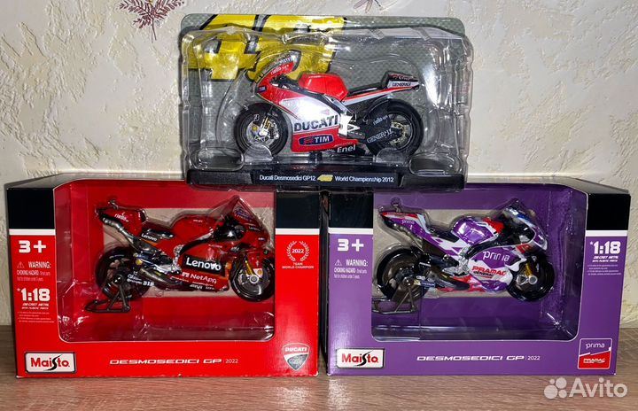 Масштабные модели 1:18 Motogp Ducati