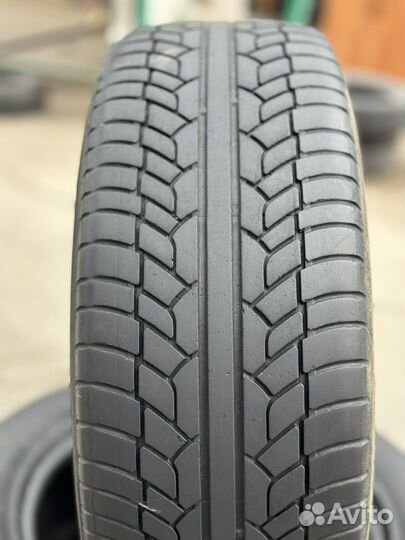 Achilles Desert Hawk UHP 255/55 R18