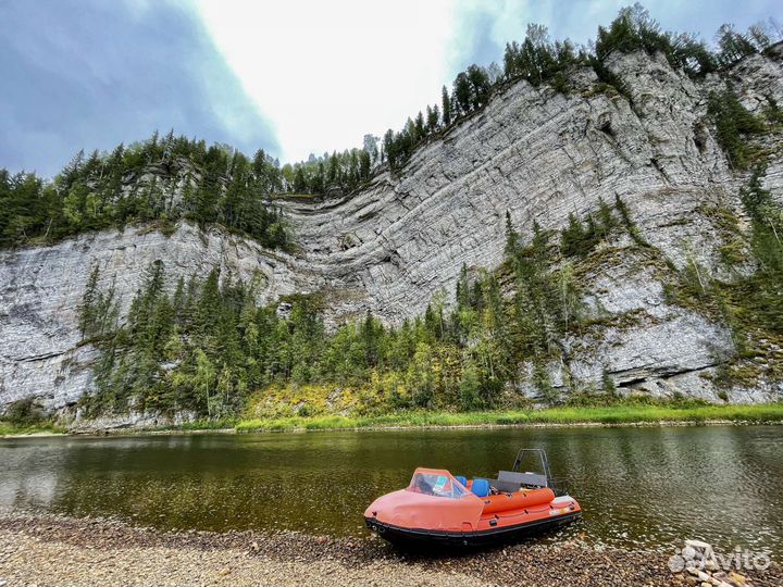 Экскурсии на моторной лодке