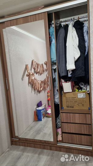 Шкаф купе с зеркалом бу