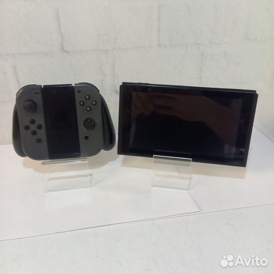 Игровая приставка Nintendo Switch HAC-001