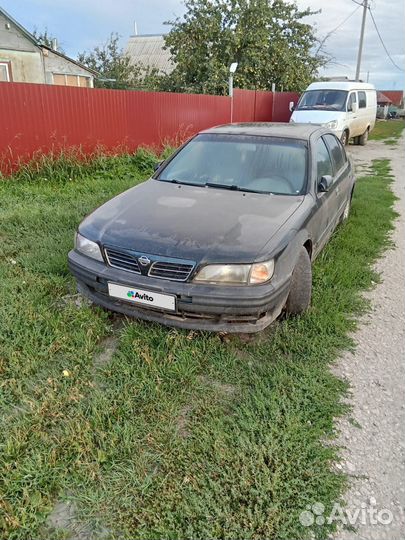 Nissan Maxima, 1996