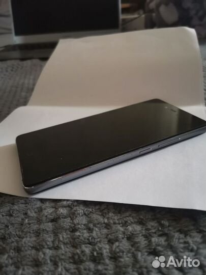 ZTE Nubia Z11 mini, 3/64 ГБ