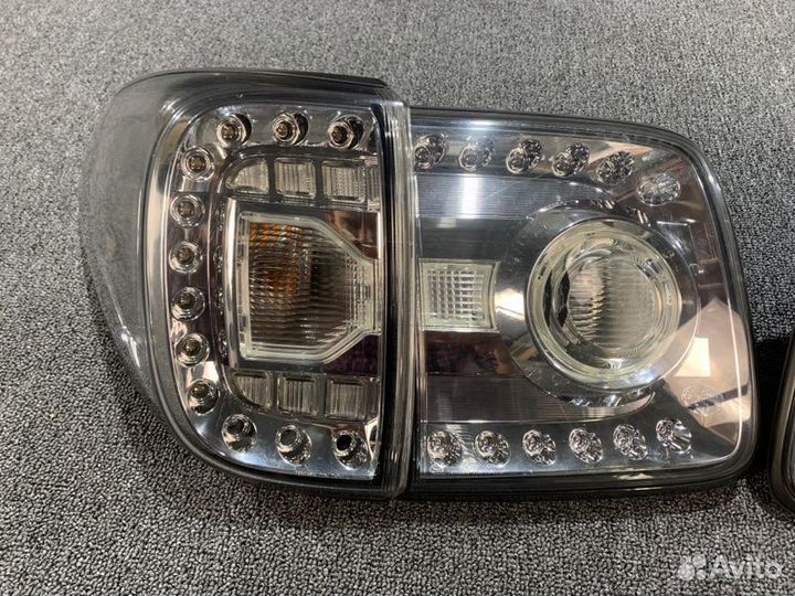 Стоп-сигналы (пара) задние Nissan Patrol Y62 2014