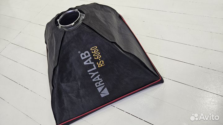 Продам софтбокс 60х60 raylab