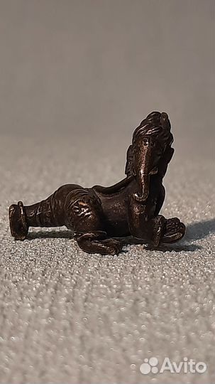 Статуэтка фигурка нэцкэ