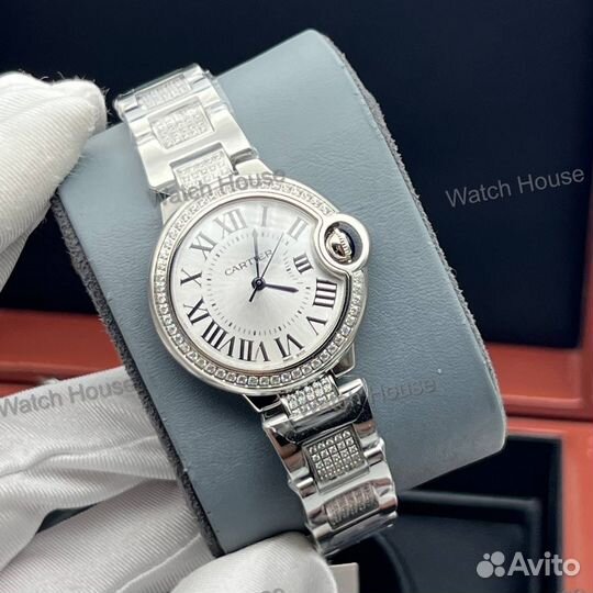 Женские часы Cartier Ballon Blue de Cartier