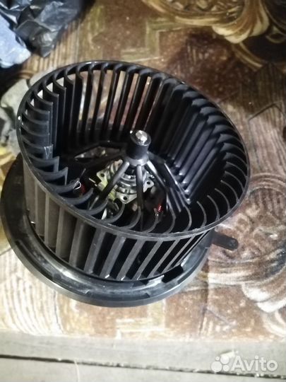 Печка вентелятр подходит фoльц, шкода ауди