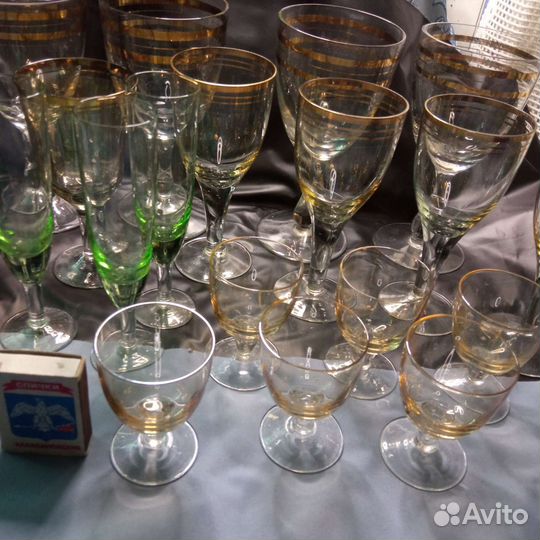 Советское цветное и белое стекло