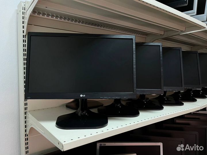 LED монитор LG 20