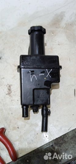 Бачок гур Opel Antara 2007