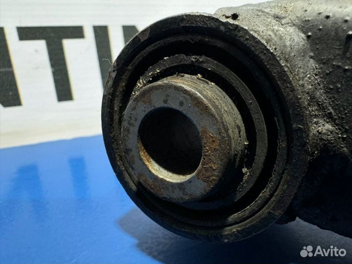 Рычаг передний правый Nissan Teana J31 VQ23