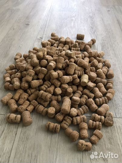 Пробки от шампанского и вина