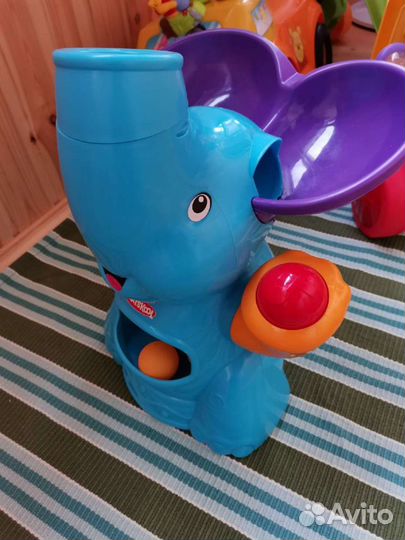 Слоник-фонтан Playskool голубой