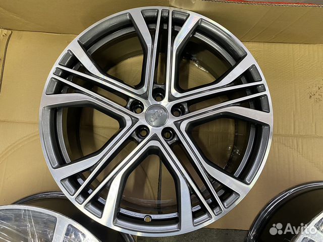 Оригинальные диски Audi A7 4K / S7 New R21