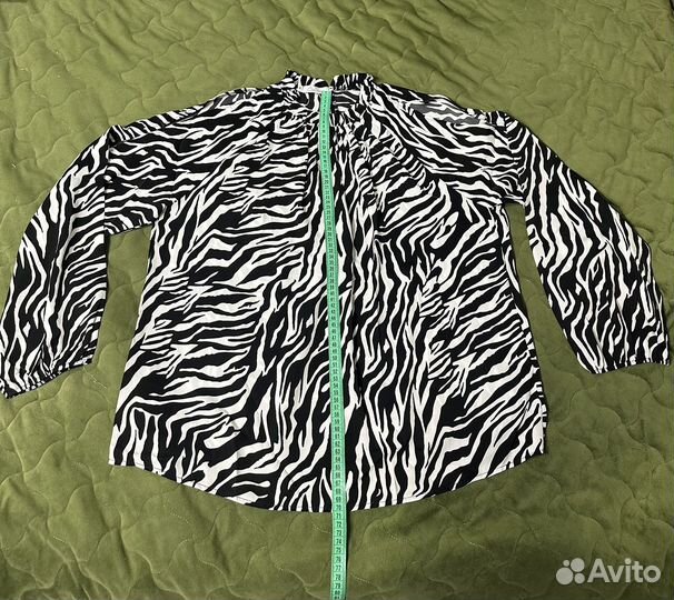 Черно белая блузка, новогодняя