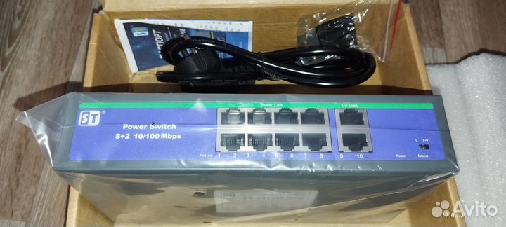 ST-4810M-POE Коммутатор 8 портов