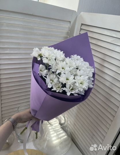 Букетик хризантем на 1 сентября