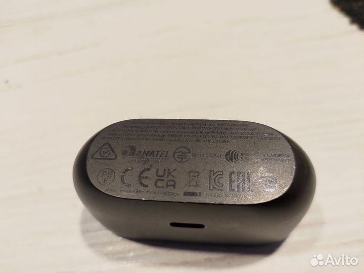 Беспроводные наушники JBL wave 100