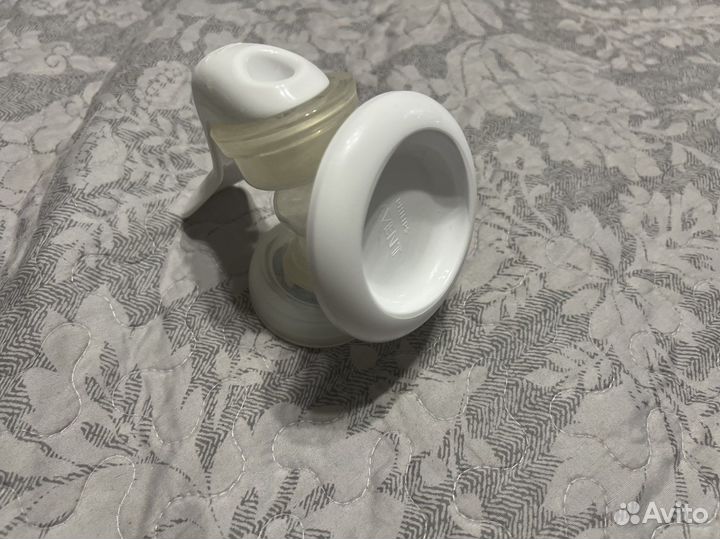 Ручной молокоотсос Philips Avent Natural SCF330/20