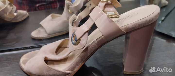 Босоножки 40размер