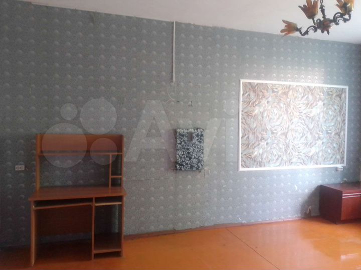 Комната 27,6 м² в 3-к., 2/5 эт.